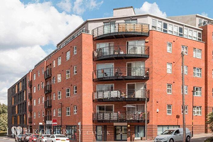 2 Bedroom Apartment To Rent In The Qube, Scotland Street, B1