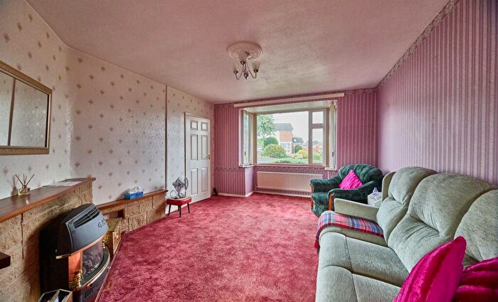 3 Bedroom Detached House For Sale In Farneway, Hinckley, LE10