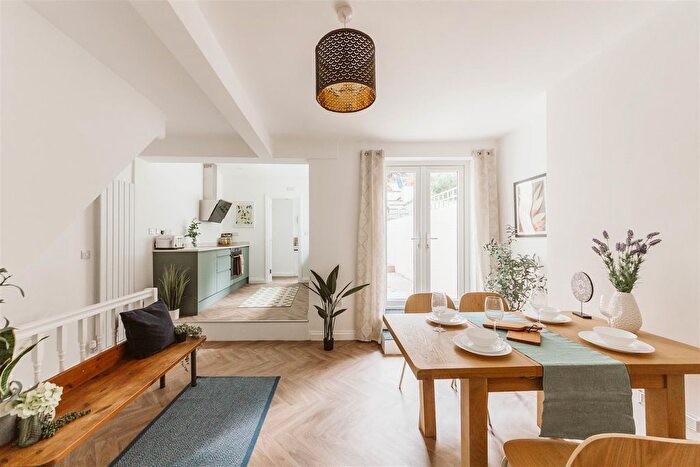 3 Bedroom Terraced House For Sale In Cotswold Road, Bedminster, Bristol, BS3