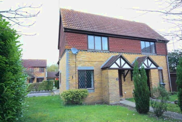 1 Bedroom Property To Rent In Churchfields, Burpham, Guildford, GU4