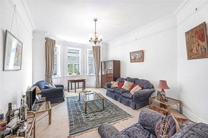 3 Bedroom Flat For Sale In Great Portland Street, London, W1W