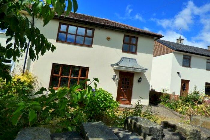 3 Bedroom Property To Rent In War Office Road, Rochdale, OL11