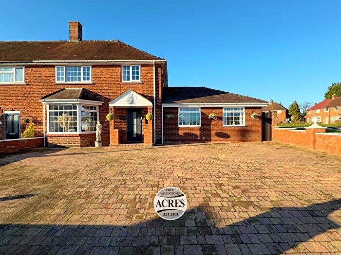 5 Bedroom End Of Terrace House For Sale In Falcon Lodge Crescent, Sutton Coldfield, B75
