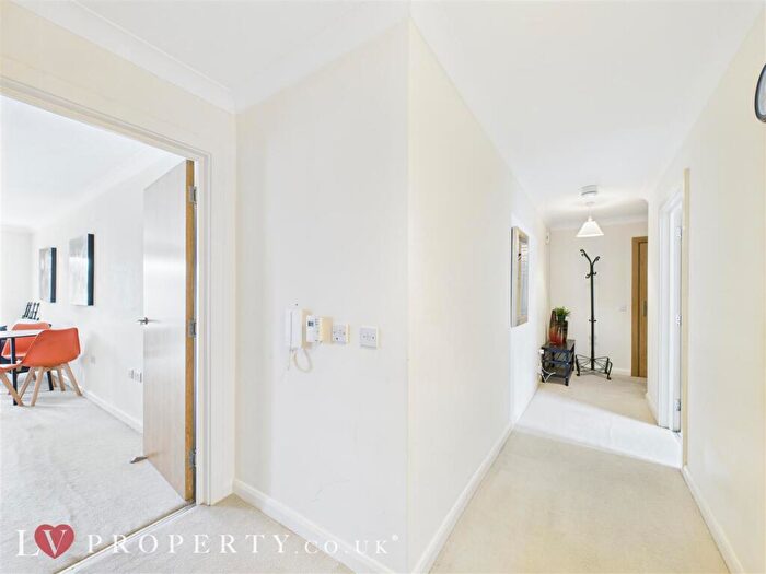 2 Bedroom Apartment To Rent In City Walk, Irving Street, Birmingham, B1