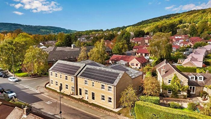 2 Bedroom Apartment To Rent In Columbell Court, Two Dales, Matlock, DE4