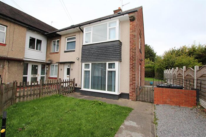 3 Bedroom Terraced House To Rent In Bradford Road, Clayton, Bradford, BD14