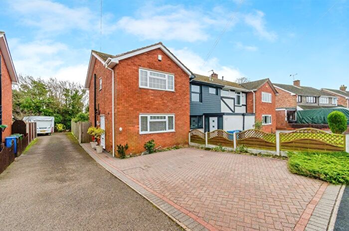 3 Bedroom End Of Terrace House For Sale In Fairoaks Drive, Great Wyrley, Walsall, WS6