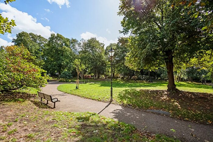 1 Bedroom Flat For Sale In Lait House, Beckenham, BR3