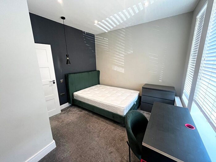 1 Bedroom Property To Rent In Bournemouth Road, Poole, BH14
