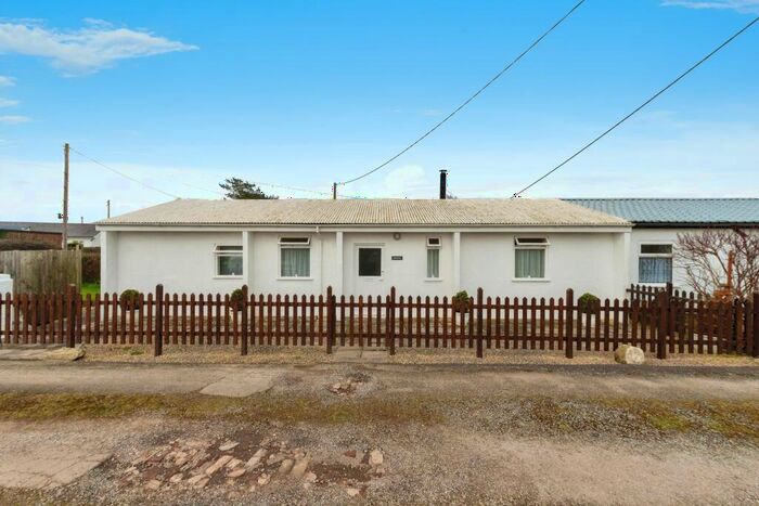 3 Bedroom Semi-Detached House For Sale In Bwthyn, Pwllheli, Gwynedd, LL53