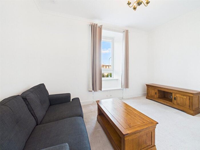 1 Bedroom Apartment To Rent In Wheatfield Place, Edinburgh, Midlothian, EH11