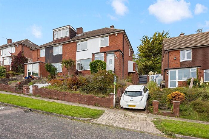 3 Bedroom Semi-detached House For Sale In Uplands Road, Hollingdean, Brighton, BN1