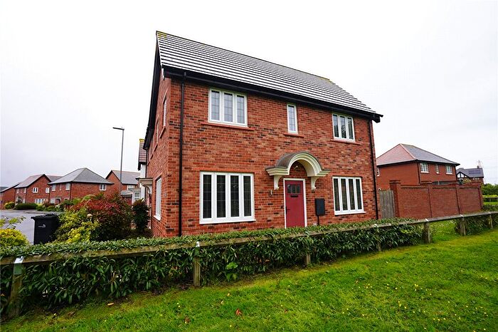 3 Bedroom Semi Detached House For Sale In Higher Croft Drive, Crewe, Cheshire, CW1