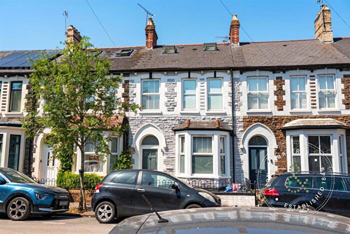 4 Bedroom Terraced House For Sale In Rawden Place, Cardiff, CF11