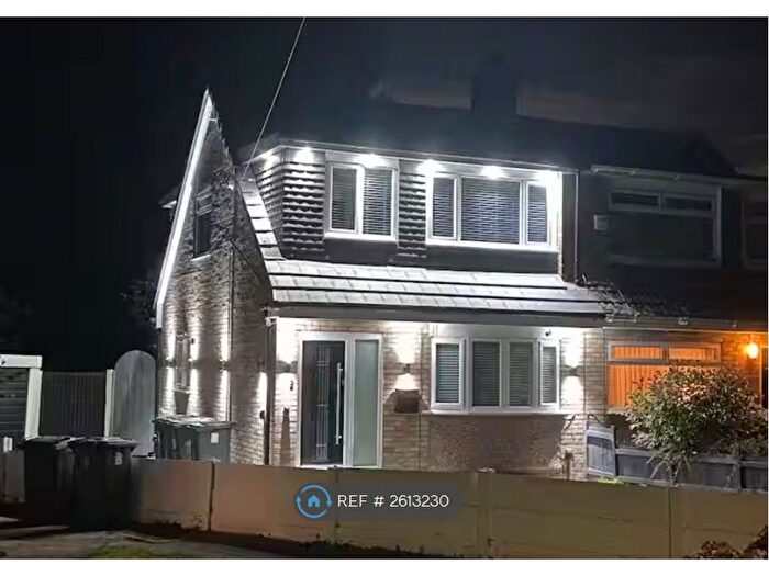 3 Bedroom Semi Detached House To Rent In Trent Avenue, Liverpool, L31