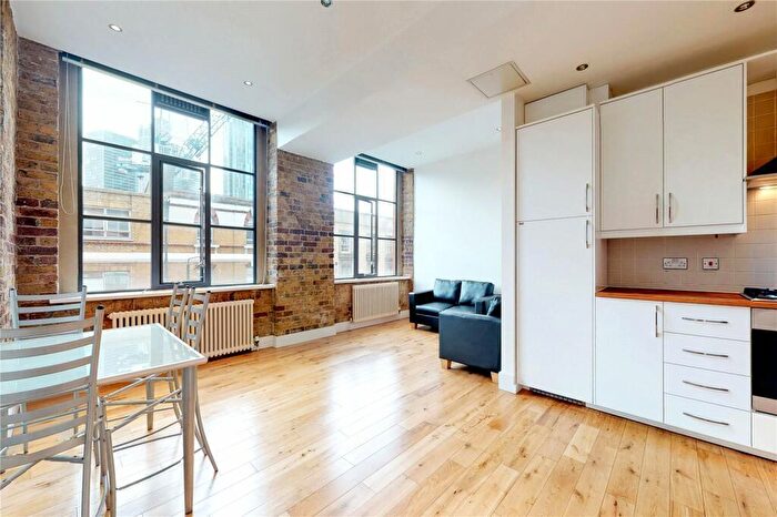 1 Bedroom Flat To Rent In Saxon House, Thrawl Street, London, E1