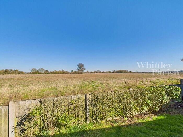 3 Bedroom Detached House For Sale In Peregrine Close, Diss, IP22