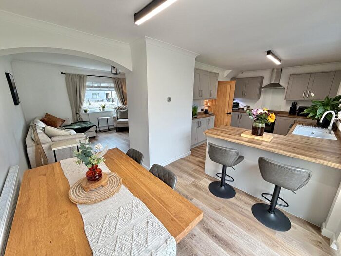 3 Bedroom End Of Terrace House For Sale In Priory Avenue, Haverfordwest, SA61