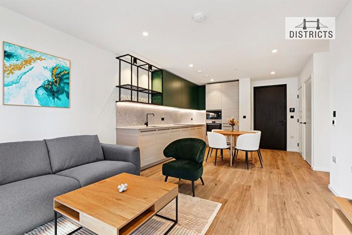 1 Bedroom Flat To Rent In Heron Wharf, Hemlock Street, E14