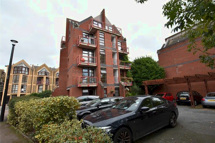 2 Bedroom Flat To Rent In Elephant Lane, London, SE16