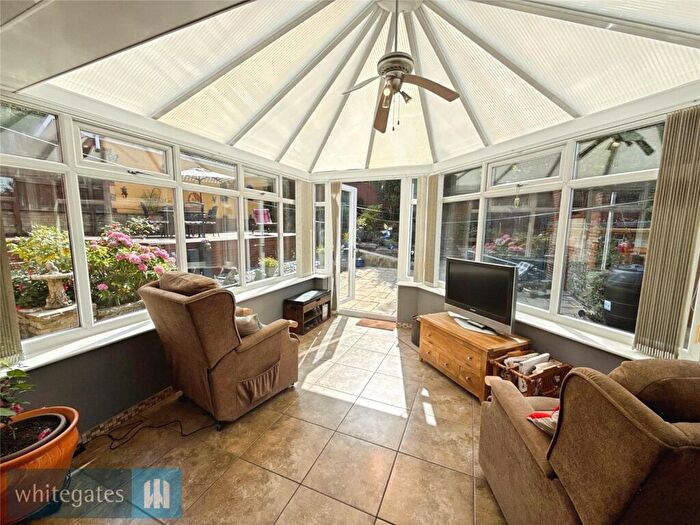 2 Bedroom Bungalow For Sale In Melvinia Crescent, Barnsley, S75