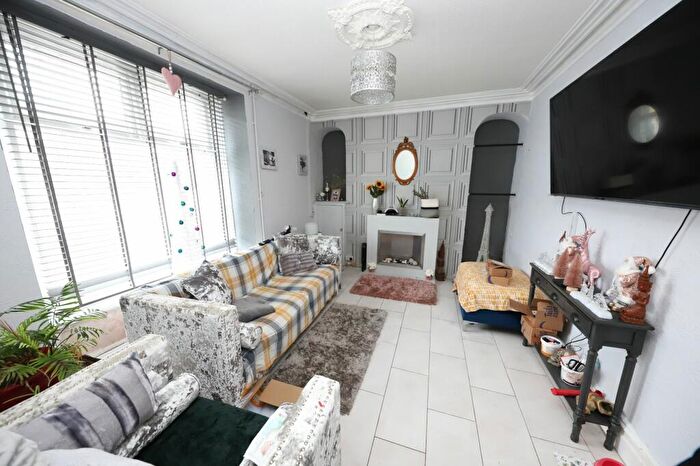 3 Bedroom Terraced House For Sale In Gadlys Road, Aberdare, CF44