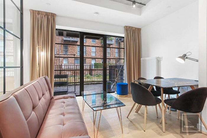 Studio For Sale In Goodluck Hope Walk, London, E14