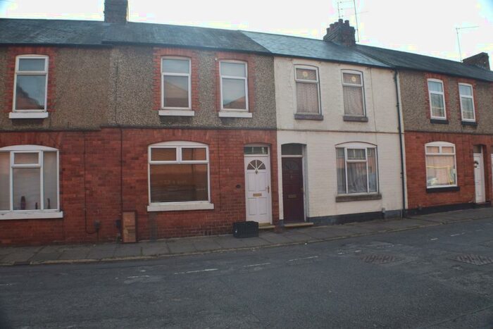 3 Bedroom Terraced House To Rent In Lincoln Road, Northampton, NN5