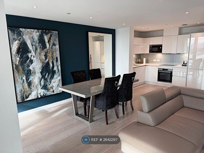 2 Bedroom Flat To Rent In City North East Tower, London, N4