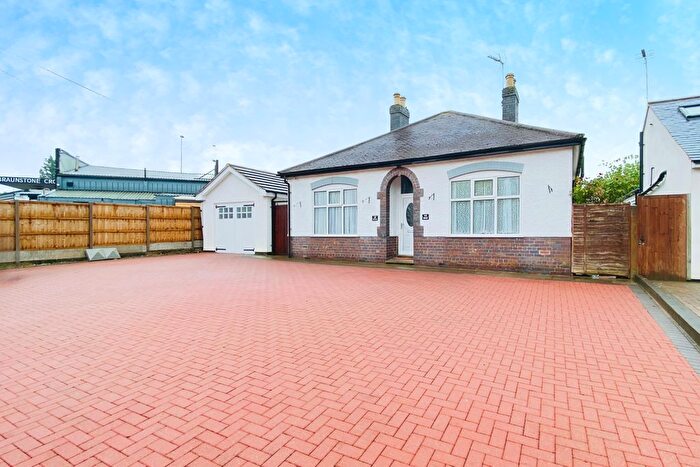 3 Bedroom Detached Bungalow For Sale In Ratby Lane, Leicester Forest East, LE3