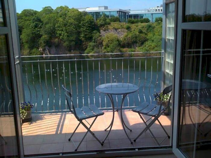 2 Bedroom Flat To Rent In Queens Road, Aberdeen, AB15