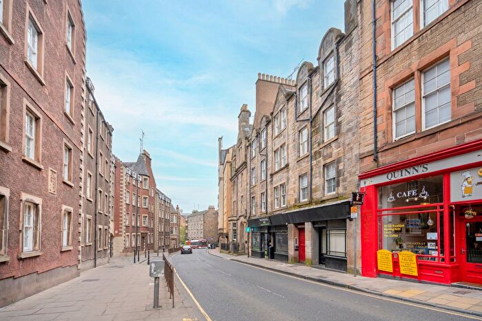 1 Bedroom Flat To Rent In West Port, Old Town, Edinburgh, EH1