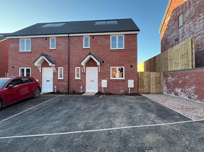 3 Bedroom Semi-Detached House To Rent In Gadwall Court, Dawlish, EX7