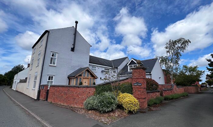 6 Bedroom Character Property For Sale In Main Street, Frolesworth, Lutterworth, LE17