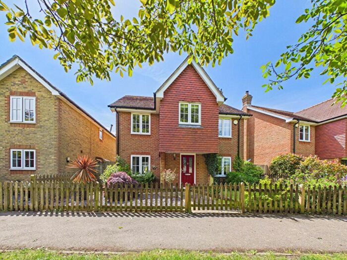 4 Bedroom Detached House For Sale In Meriden Walk, Etchinghill, Folkestone, Kent, CT18
