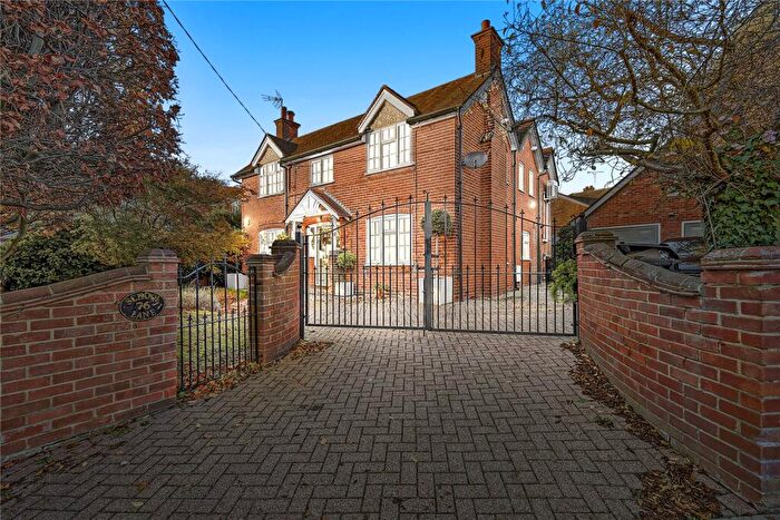 4 Bedroom Detached House For Sale In School Lane, Broomfield, Chelmsford, Essex, CM1