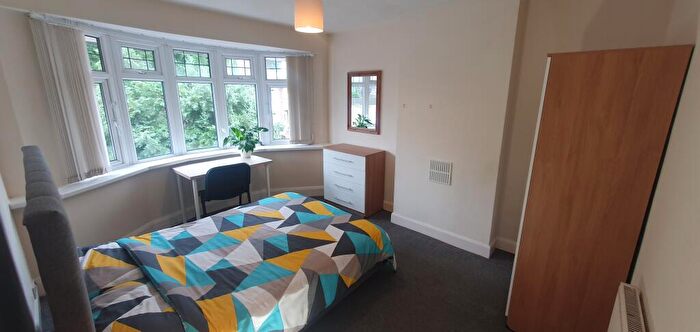 6 Bedroom Semi-Detached House To Rent In Salisbury Street, Beeston, Nottingham, NG9