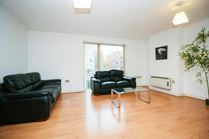 1 Bedroom Apartment To Rent In Voyager, Sherborne Street, B16