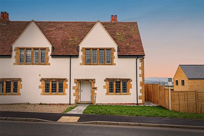 3 Bedroom Semi Detached House For Sale In Toddington, Cheltenham, Gloucestershire, GL54