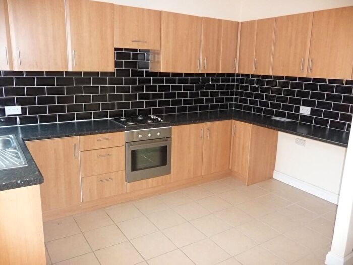2 Bedroom Flat To Rent In Hinckley Road, Leicester, Leicester, LE3
