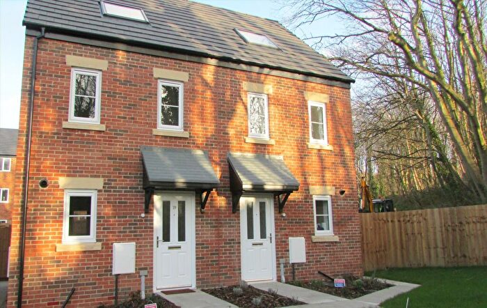 3 Bedroom House To Rent In Booth Gardens, Lancaster, LA1