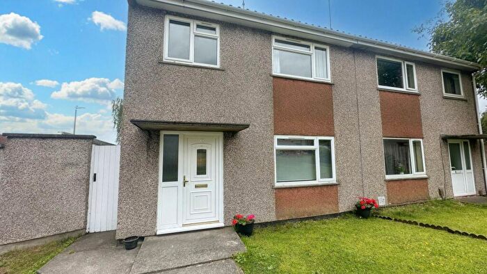 3 Bedroom House To Rent In Tyndale View, Thornbury, BS35