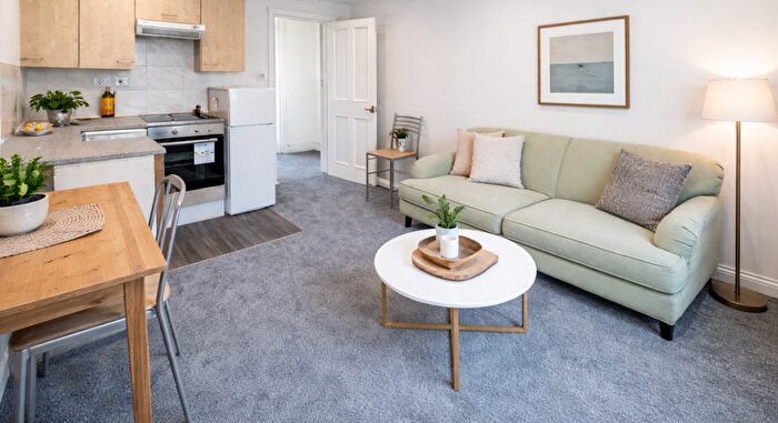 1 Bedroom Apartment To Rent In Glynrhondda Street, Cardiff, CF24