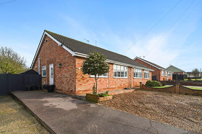 2 Bedroom Semi-Detached Bungalow For Sale In Leys Drive, Little Clacton, CO16