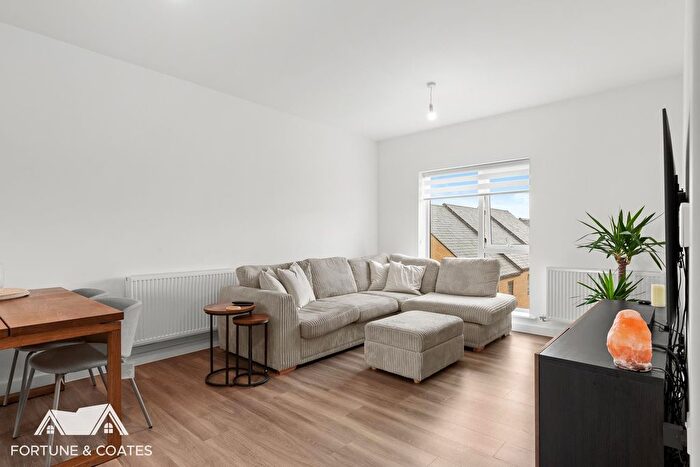 2 Bedroom Flat For Sale In Dealings Road, Newhall, Harlow, CM17