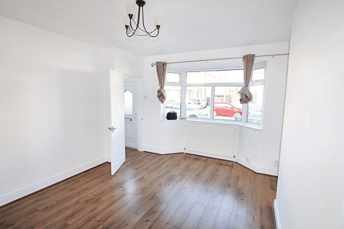 2 Bedroom End Of Terrace House To Rent In South Avenue, Warrington, WA2