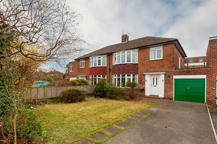 3 Bedroom Semi-Detached House To Rent In Burnside Road, Newcastle Upon Tyne, NE3