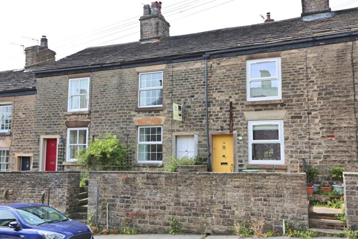2 Bedroom Terraced House For Sale In Shrigley Road, Bollington, SK10