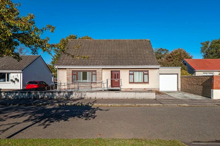 3 Bedroom Detached House For Sale In Learmonth Place, St. Andrews, Fife, KY16