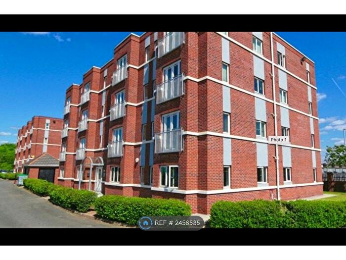 1 Bedroom Flat To Rent In The Locks, Irlam, Manchester, M44